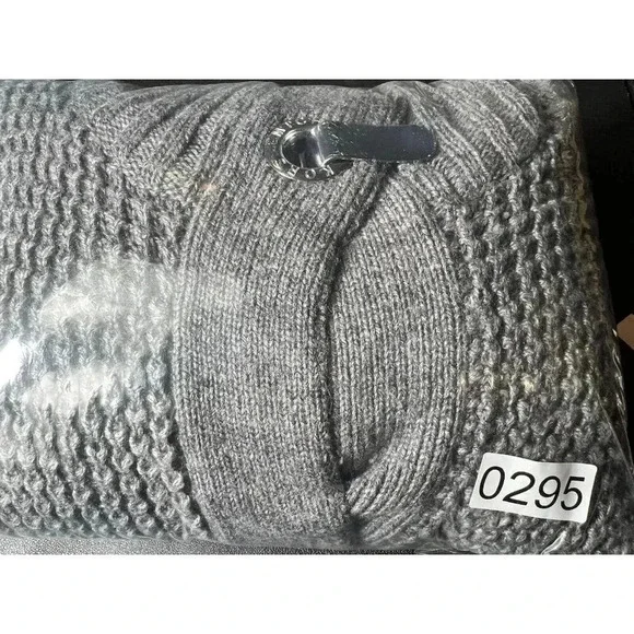 Womens Michael Kors Gray Metal Toggle Cardigan Sweater Wool Blend Size M EUC - Picture 13 of 13